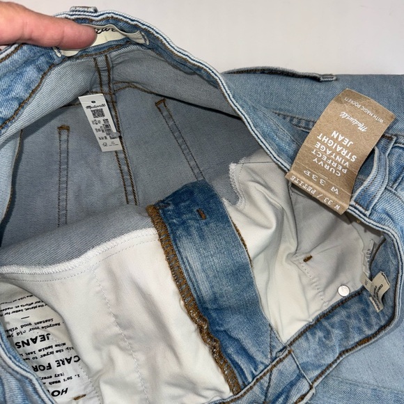 NWT Madewell Curvy Perfect Vintage Straight Jean Danby Wash: Knee-Rip Size 33P - Picture 10 of 17